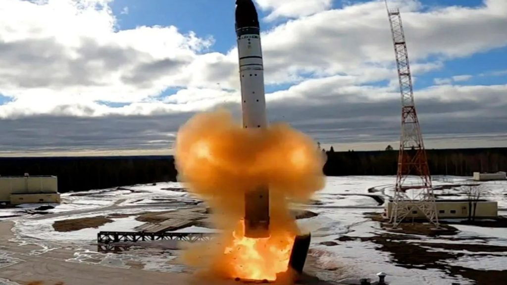 Putin tests world's largest nuclear missile Shaitan 2