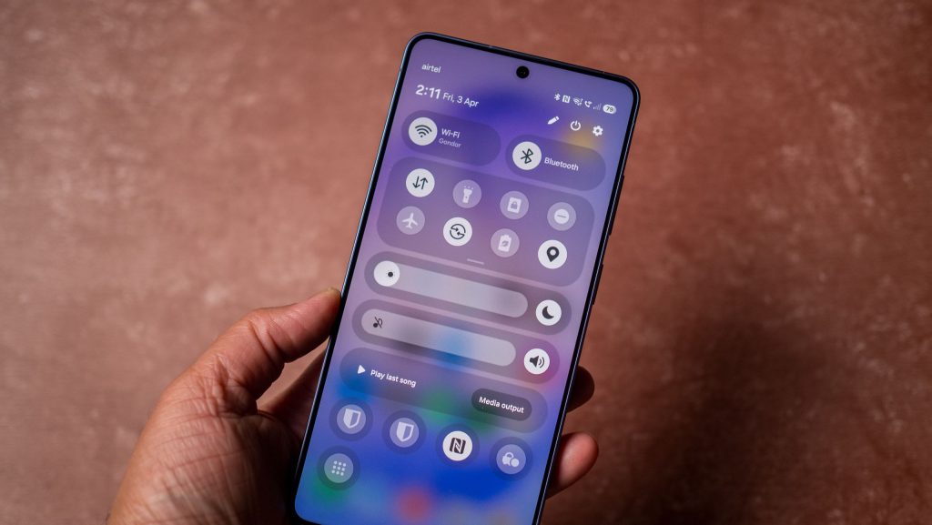 Ready for change? Switching from AT&T or Verizon and T-Mobile will get you up to $800 to pay off your phone