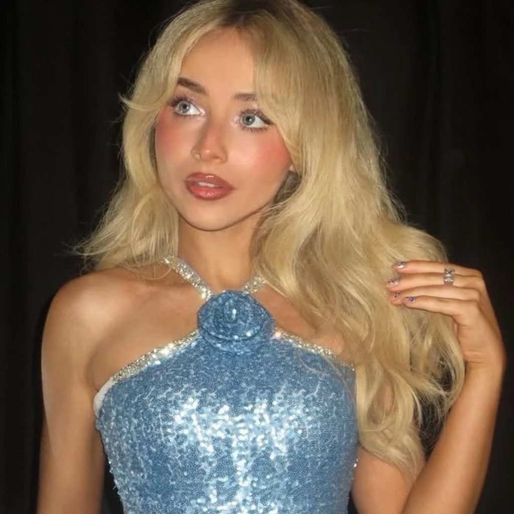 Sabrina Carpenter's *exact* makeup products, revealed