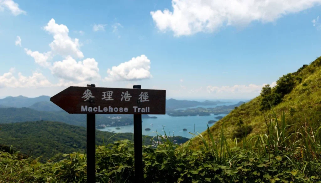 Search continues for man missing in mountains after girlfriend's fight
