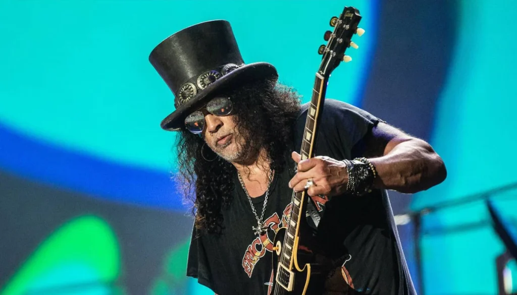 Slash praises American rock band 'Timeless'