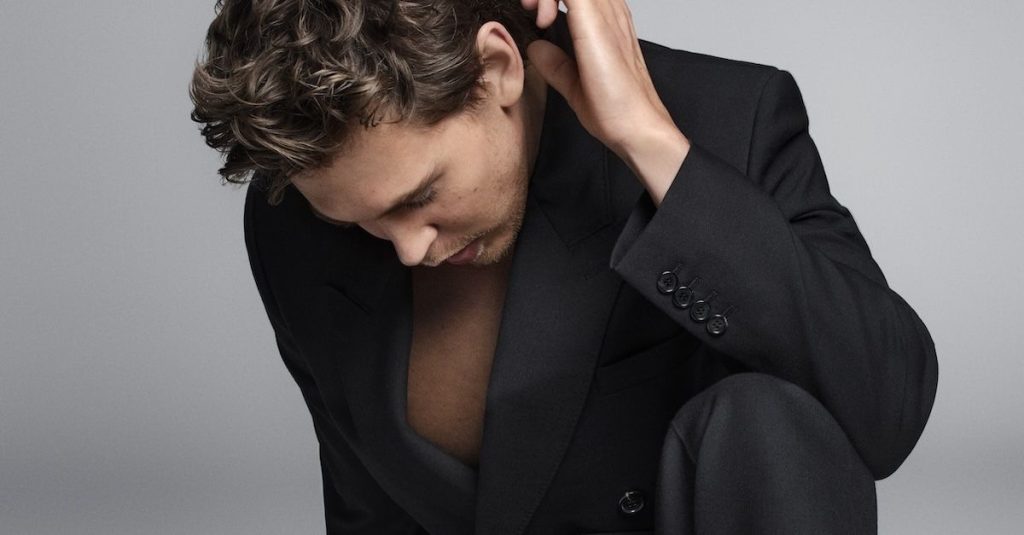 Smells like *this* designer fragrance from Austin Butler