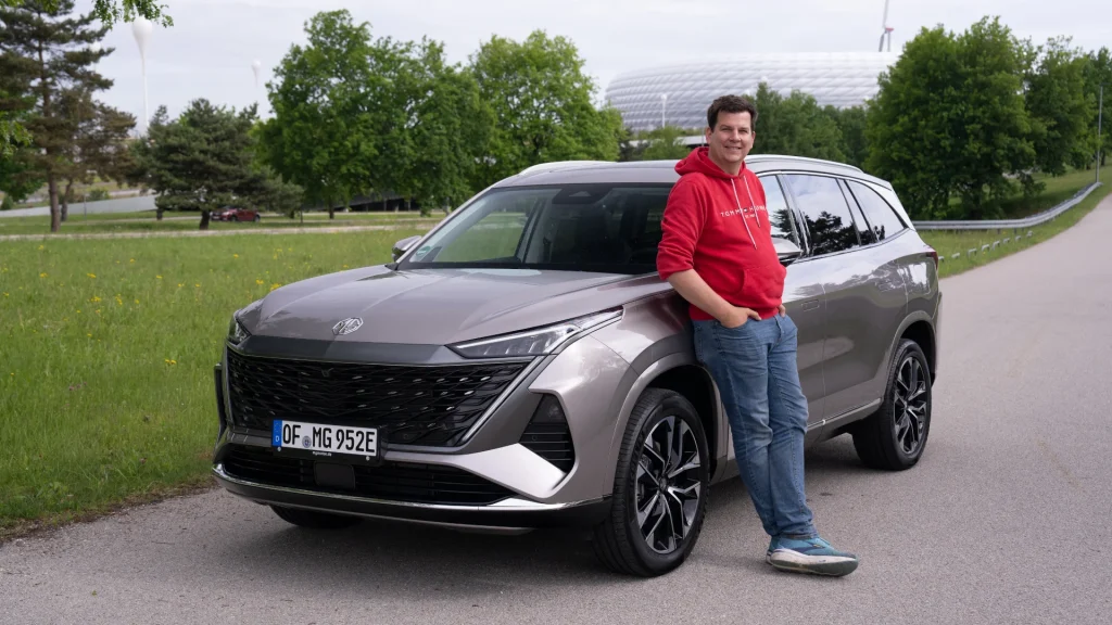 So Viel Platz Bietet Das New PHEV-SUV