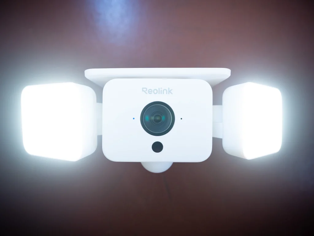 Solar Floodlight Cam von Reolink im Test »Inside Digital