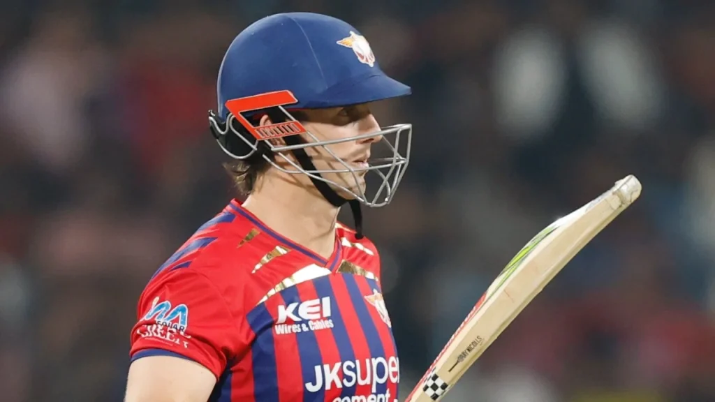 "The Mitchell Marsh Show!", fans left spellbound as LSG opener hits record-breaking century against RCB