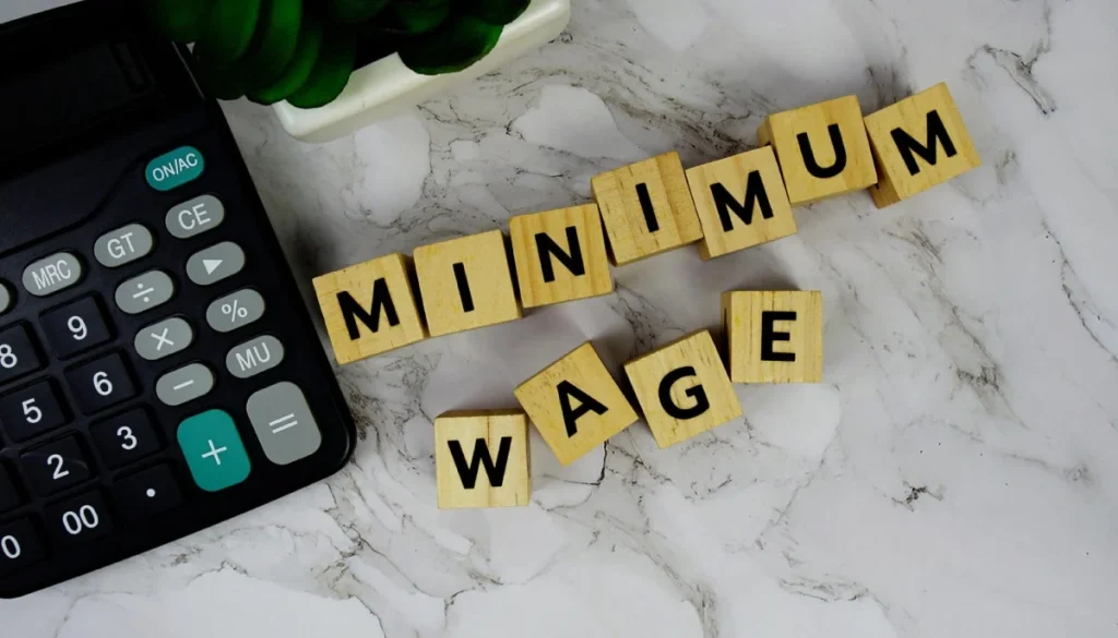 The federal minimum wage could rise to $25 under new proposal aimed at tackling rising cost of living