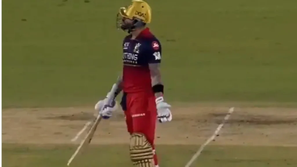 Virat Kohli's brilliant comment "Ab India liye thodi na khelna hai" during RCB vs KKR match goes viral
