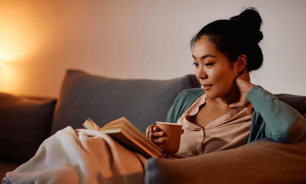 Why are almonds the number 1 bedtime snack for deep sleep?