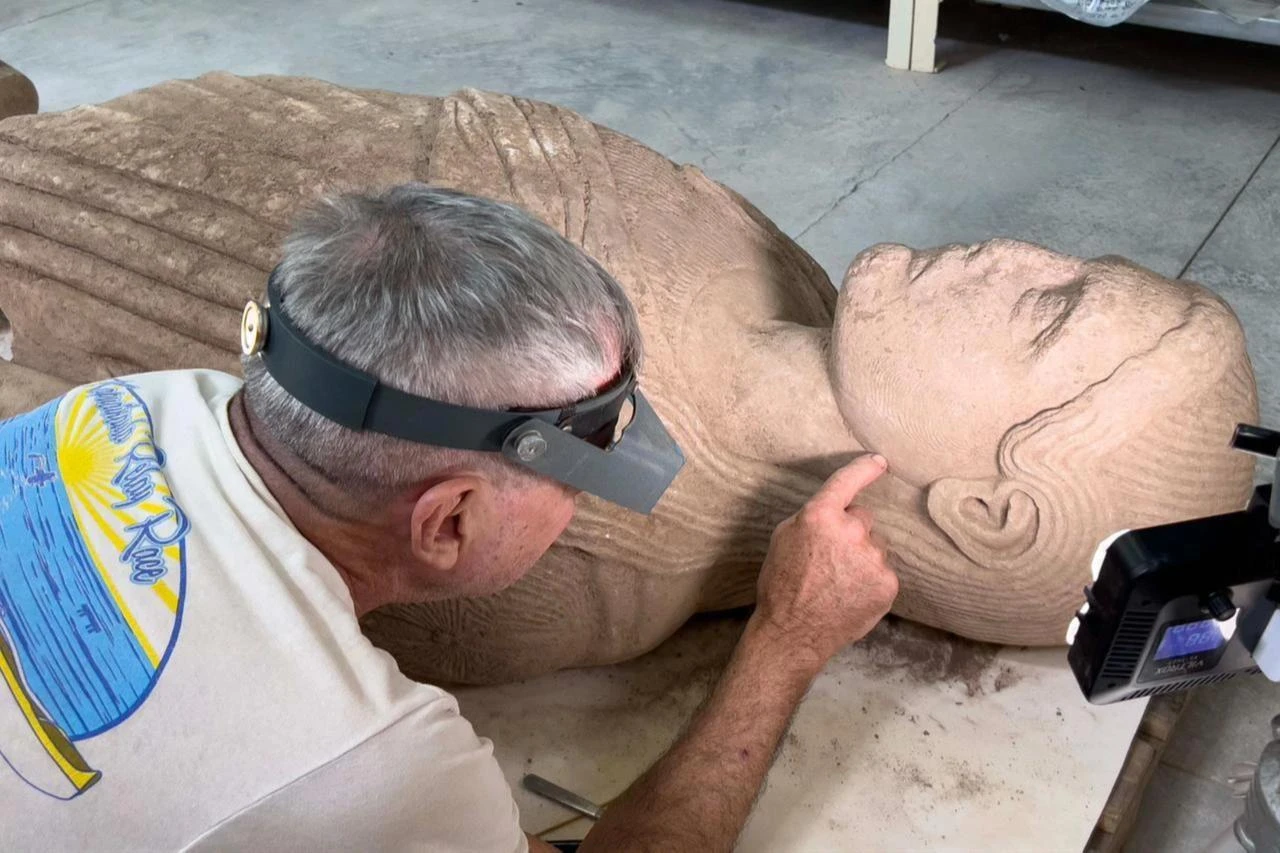 Monumental 2,500-year-old marble statue unearthed at Sardis in Türkiye
